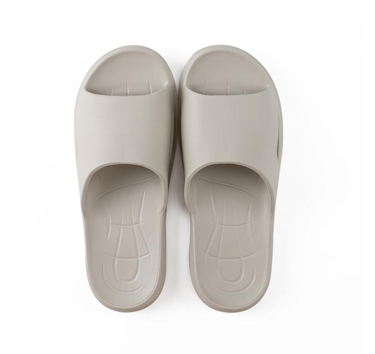 Woman Sandals flip flops for women High quality Stylish Slipper Fashion Classics Sandal Slipper Flat shoes Slide Eu 35-44, 20
Woman Sandals flip flops for women High quality Stylish Slipper Fashion Classics Sandal Slipper Flat shoes Slide Eu 35-44, 20