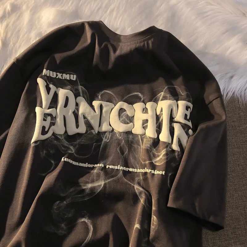 Mens TShirts American retro large size short sleeved tshirt men smoke print loose wild ins trend couple summer tops clothing y2k 230322