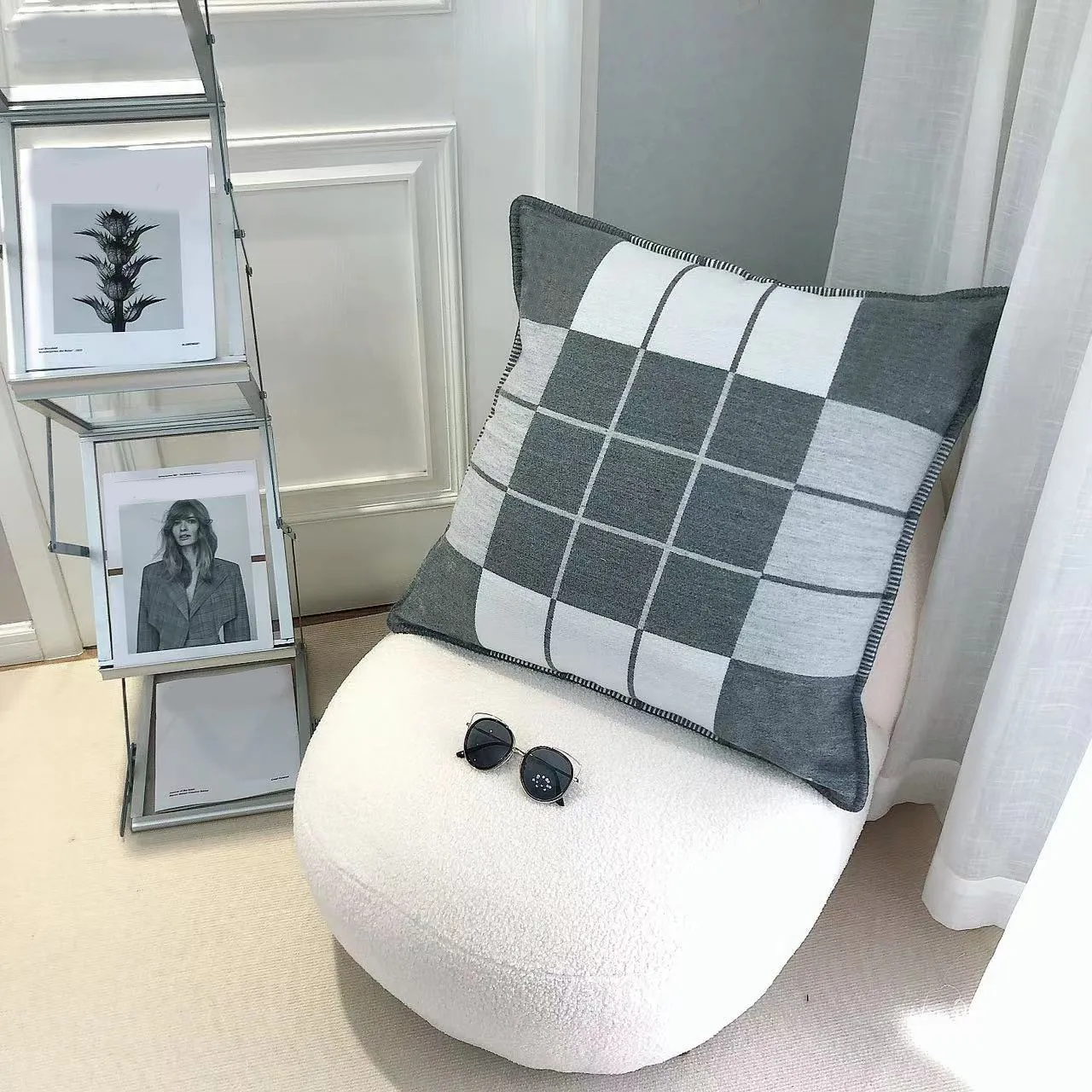 Luxury Designer Decor Letter Pillow Cover Bedding Decoration Pillowcase Chair Sofa Orange Car Thick Cashmere Cushion Men's room And Women's