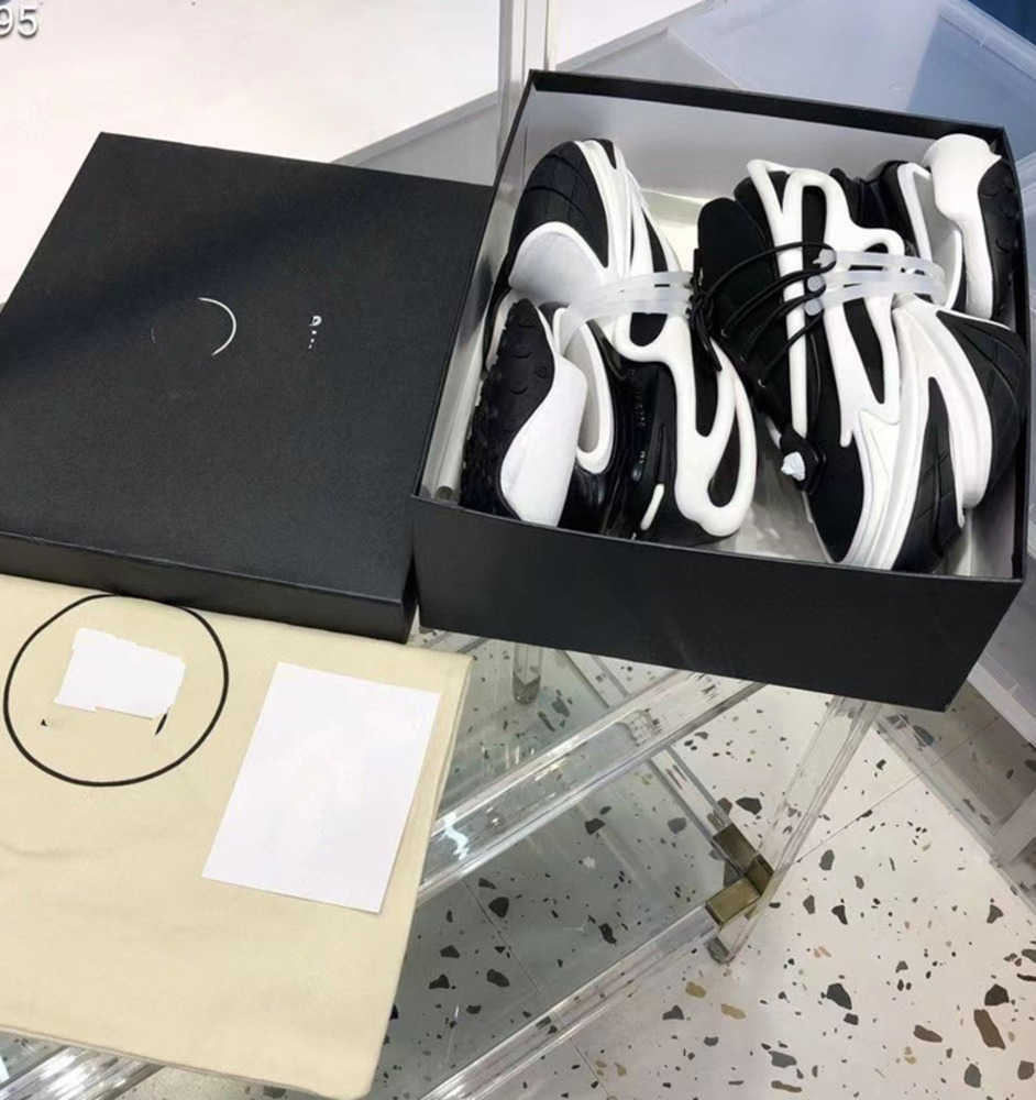 chic Casual Shoes Wholesale Balma Top Quality Newest Fashion bullet shoes Space Men Women Designer UNICORN cotton Metaverse Sneakers Trainers
chic Casual Shoes Wholesale Balma Top Quality Newest Fashion bullet shoes Space Men Women Designer UNICORN cotton Metaverse Sneakers Trainers