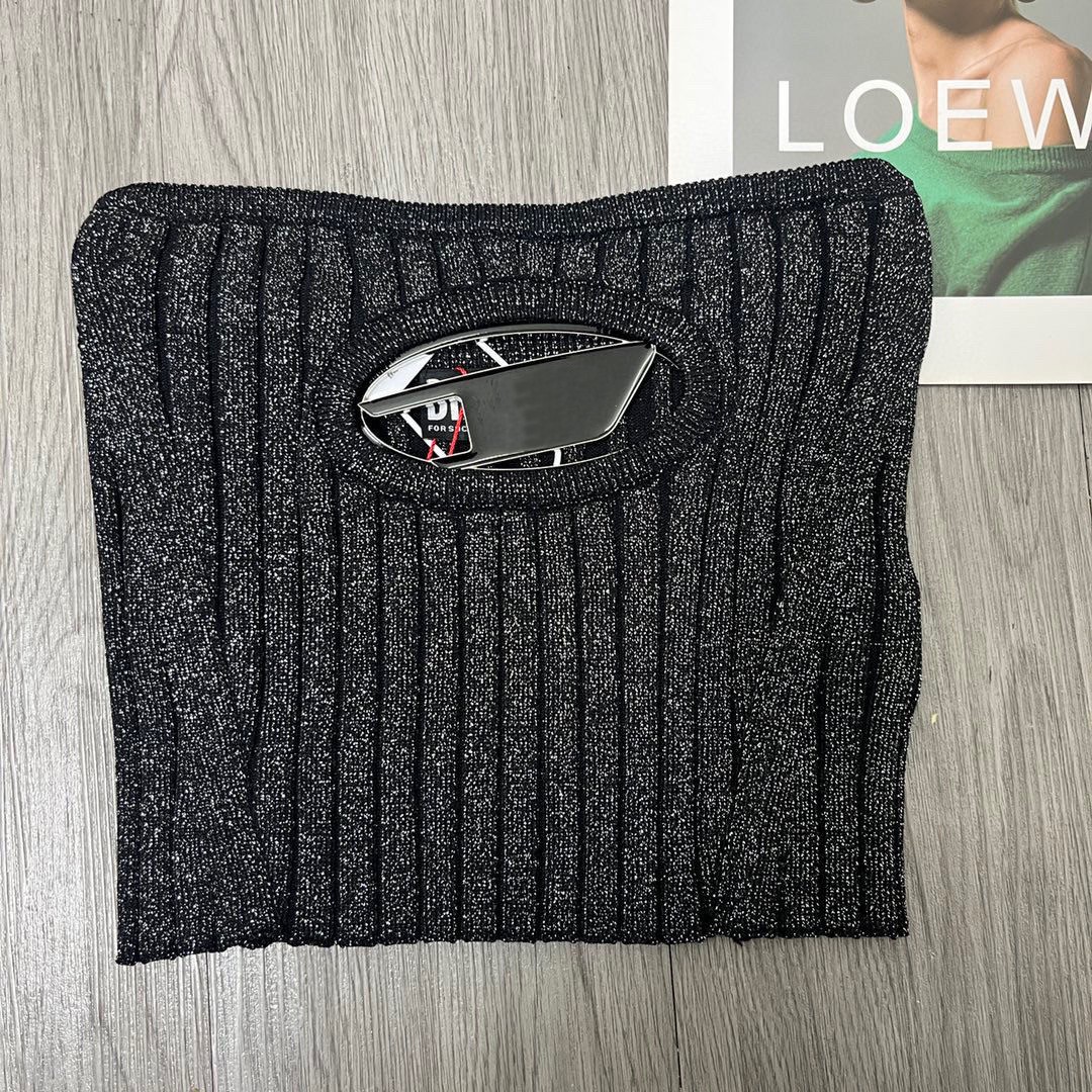 Womens Tanks Camis Designer vest Fashion diesel top High Quality New Womens Letter Print short shirt Sleeve Tees Polo crop top, Customize
Womens Tanks Camis Designer vest Fashion diesel top High Quality New Womens Letter Print short shirt Sleeve Tees Polo crop top, Customize