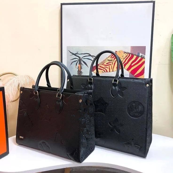 Designer Bags Women Handbags Embossed Flower Monograms ONTHEGO GM MM Louiseity Handbag viutonity Purse The Tote Bag Shoulder Cross body Female high quality ON THE GO, Brown leopard print
Designer Bags Women Handbags Embossed Flower Monograms ONTHEGO GM MM Louiseity Handbag viutonity Purse The Tote Bag Shoulder Cross body Female high quality ON THE GO, Brown leopard print