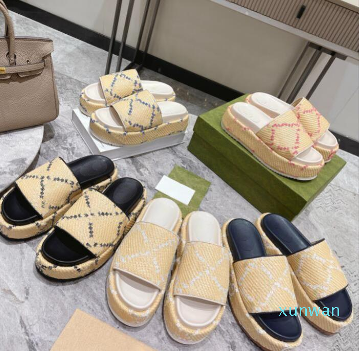 2023-Designer luxury slippers canvas women sandals rubber sole retro men slippers heel lace up comfort beach shoes casual outing, Color 7
2023-Designer luxury slippers canvas women sandals rubber sole retro men slippers heel lace up comfort beach shoes casual outing, Color 7