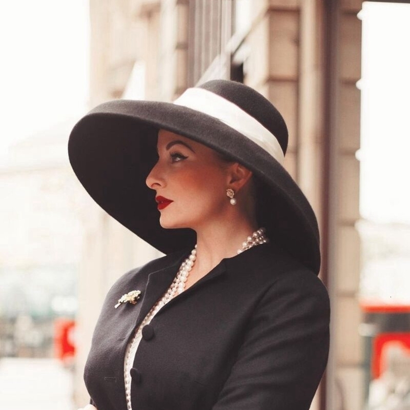 Stingy Brim Hats fashion streetstyle black wide brim wool bucket hat female vintage big hat for women looks like Audrey Hepburn 230323