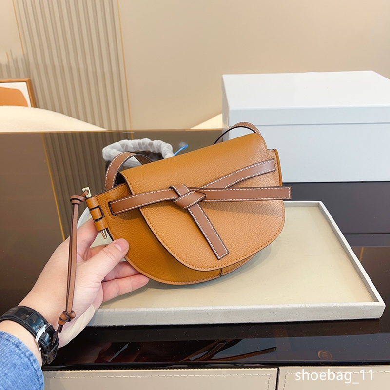 Evening Bags Bags Crossbody Loewees Handbags Bag Women 2023 Includes Color Matching Saddle Napa Leather Size Single Shoulder Messenger Women's Net Red, Khaki
Evening Bags Bags Crossbody Loewees Handbags Bag Women 2023 Includes Color Matching Saddle Napa Leather Size Single Shoulder Messenger Women's Net Red, Khaki