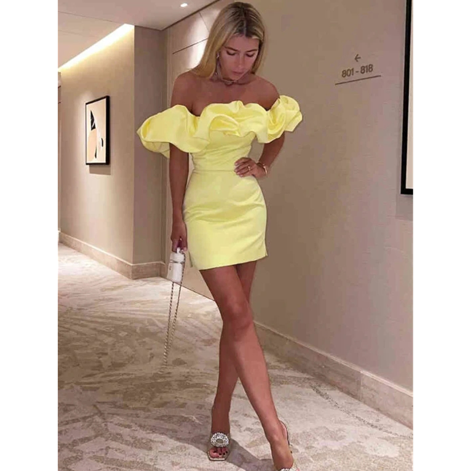 Vintage Arabic Short Homecoming Dresses Off Shoulder Pleats Sheath Satin Summer Party Gowns Cocktail Evening Gown Birthday Graduation Formal Dress