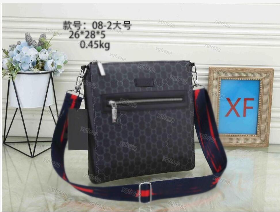 Men Shoulder Bag styles Various sizes handbag luxurys designers bags pochette Multiple pockets fashion Messenger Bag Purse Crossbody Bag
Men Shoulder Bag styles Various sizes handbag luxurys designers bags pochette Multiple pockets fashion Messenger Bag Purse Crossbody Bag