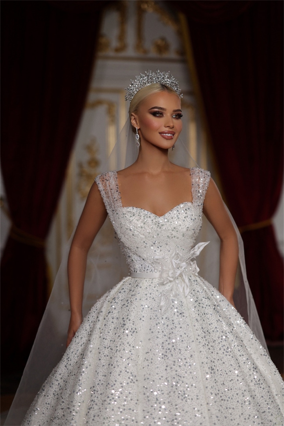 Gorgeous Ball Wedding Dresses Square Long Sleeves Shining Sequins Backless Zipper Court Pleats Custom Made Bridal Gown Plus Size Vestidos De Novia