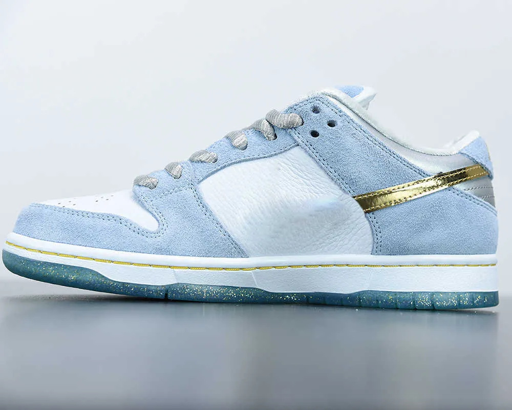 2023 basketball Shoes Sean Cliver x Duks Low 'Holiday Special' Casual Shoes White/Psychic Blue-Metallic Gold Running Shoe Outdoor Sports Sneakers With Box
2023 basketball Shoes Sean Cliver x Duks Low 'Holiday Special' Casual Shoes White/Psychic Blue-Metallic Gold Running Shoe Outdoor Sports Sneakers With Box