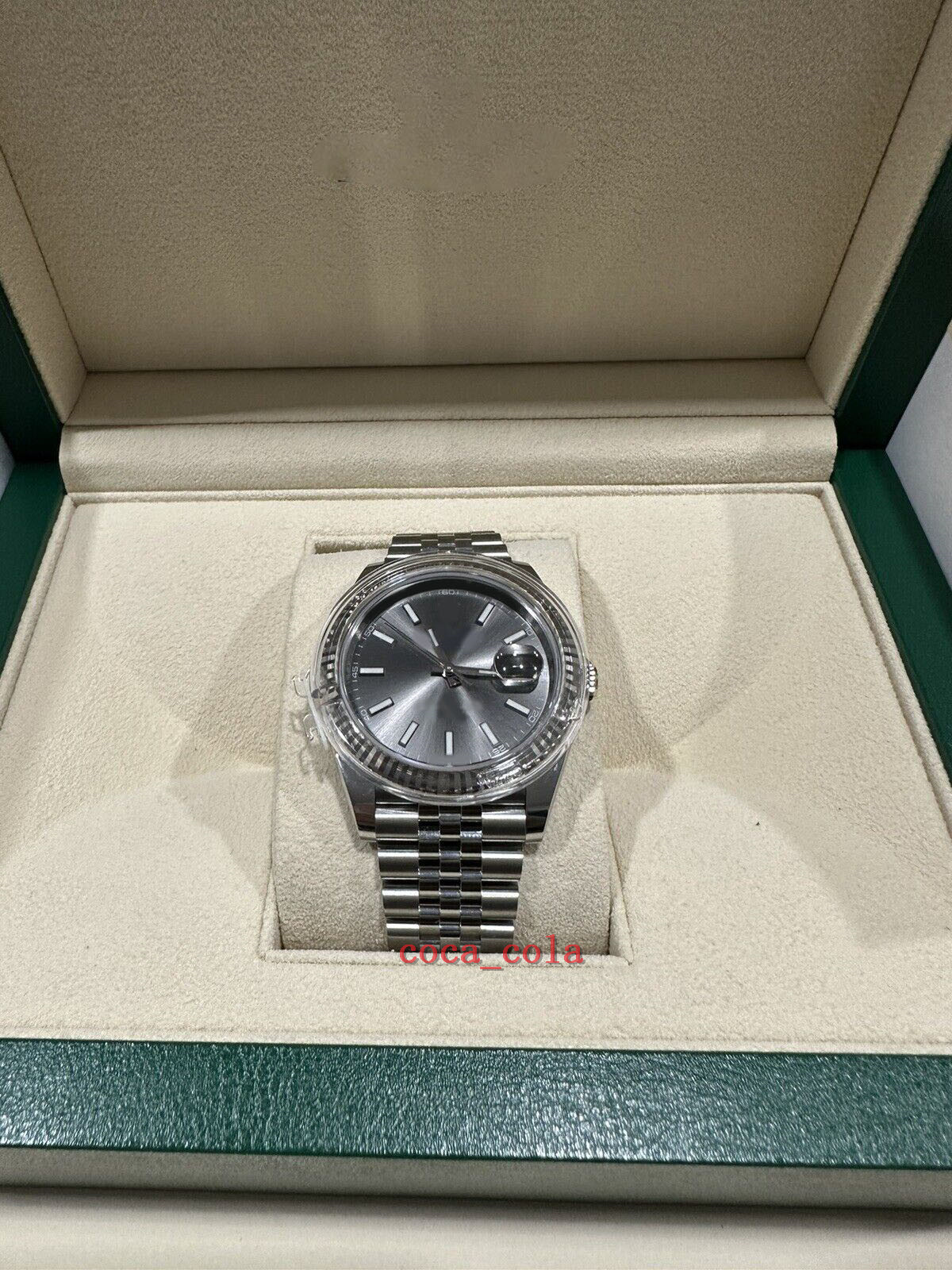 New Factory Version Counter quality watch 41mm jubilee 2023 Silver Dial Automatic Cal.3235 Movement Sapphire Glass 41mm 126334 126333 Mens Watches, Gray
New Factory Version Counter quality watch 41mm jubilee 2023 Silver Dial Automatic Cal.3235 Movement Sapphire Glass 41mm 126334 126333 Mens Watches, Gray