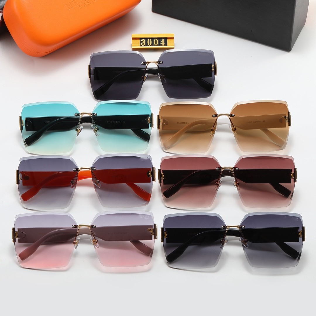 Luxury Brand Designer Sunglasses For Women Fashion Gradual Color Retro Sun Glasses Beach Lady Summer Style Sunglasses Female Famous UV400 With Box
Luxury Brand Designer Sunglasses For Women Fashion Gradual Color Retro Sun Glasses Beach Lady Summer Style Sunglasses Female Famous UV400 With Box
