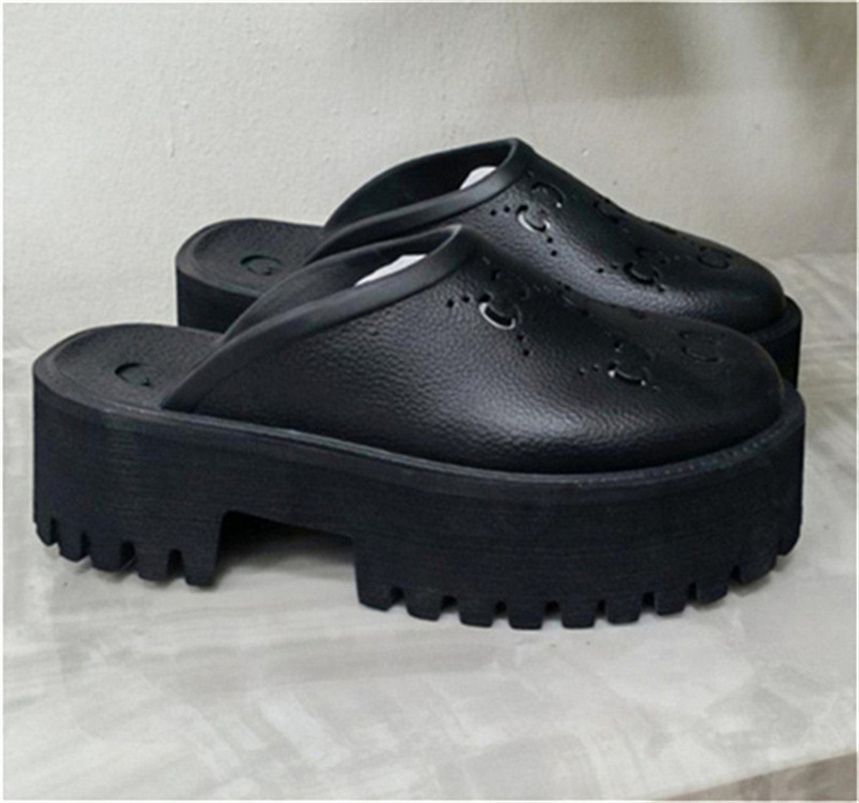 luxury slippers brand designers Women Ladies Hollow Platform Sandals made of transparent materials fashionable sexy lovely sunny beach woman shoes slippers