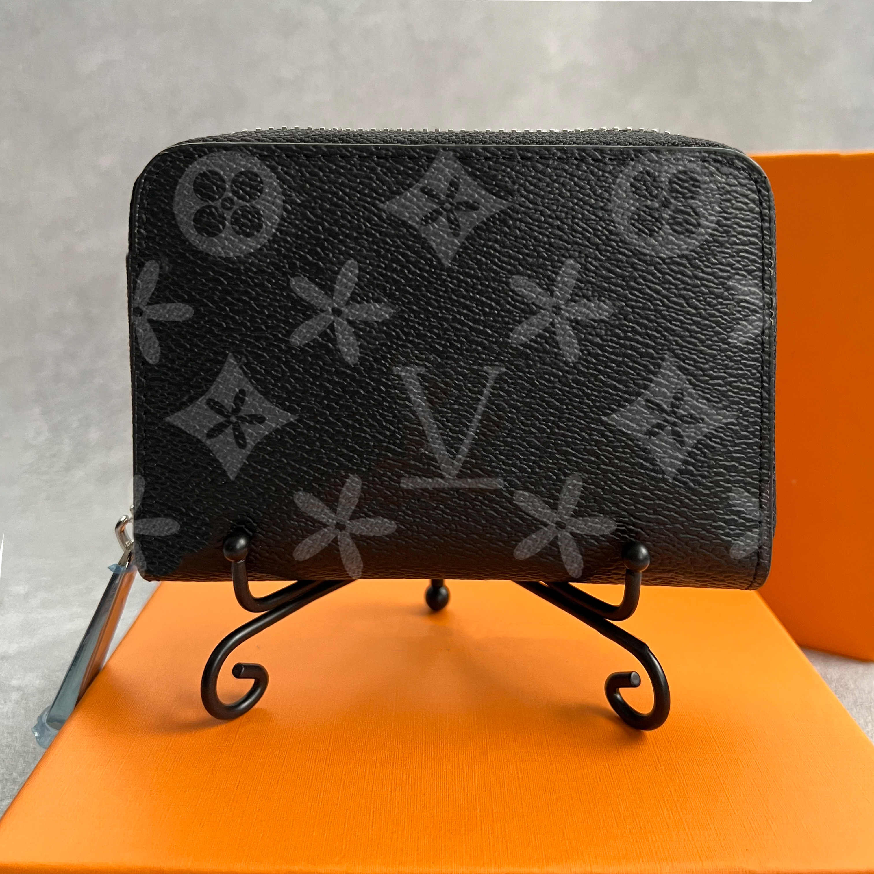 Womens mens N63070 M60067 Zippy Zip Coin Purse Luxury Designer fashion Genuine Leather key pouch card holder zipper wallets handbag passport holders Shoulder bags, Black plaid
Womens mens N63070 M60067 Zippy Zip Coin Purse Luxury Designer fashion Genuine Leather key pouch card holder zipper wallets handbag passport holders Shoulder bags, Black plaid