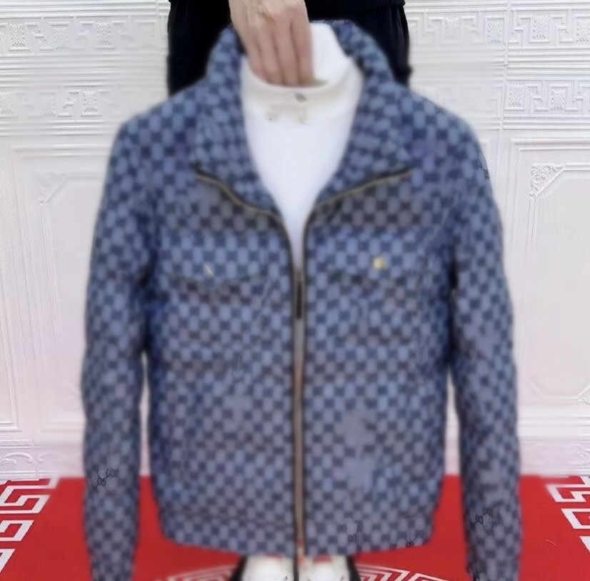 Mens Stylist Coat Parka Winter Jacket Fashion G Letter Men Women Overcoat Jacket Down Outerwear Causal Hip Hop Streetwear Coats, 05
Mens Stylist Coat Parka Winter Jacket Fashion G Letter Men Women Overcoat Jacket Down Outerwear Causal Hip Hop Streetwear Coats, 05