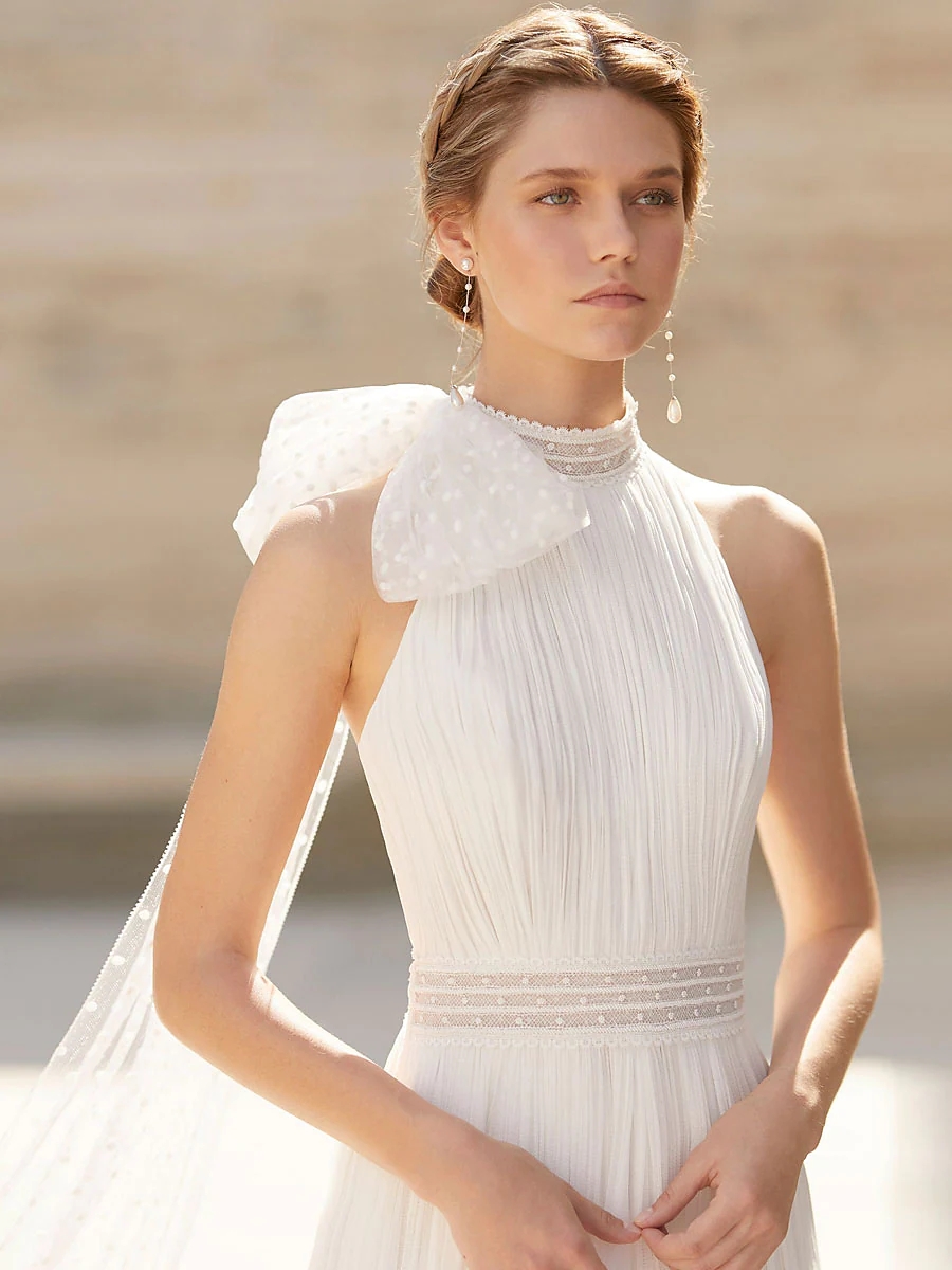 Beach Boho Wedding Dress 2023 A-Line High Neck Sleeveless Dot Tulle Backless Bridal Gowns Women Summer Vestidos De Noiva Robe de Mariage