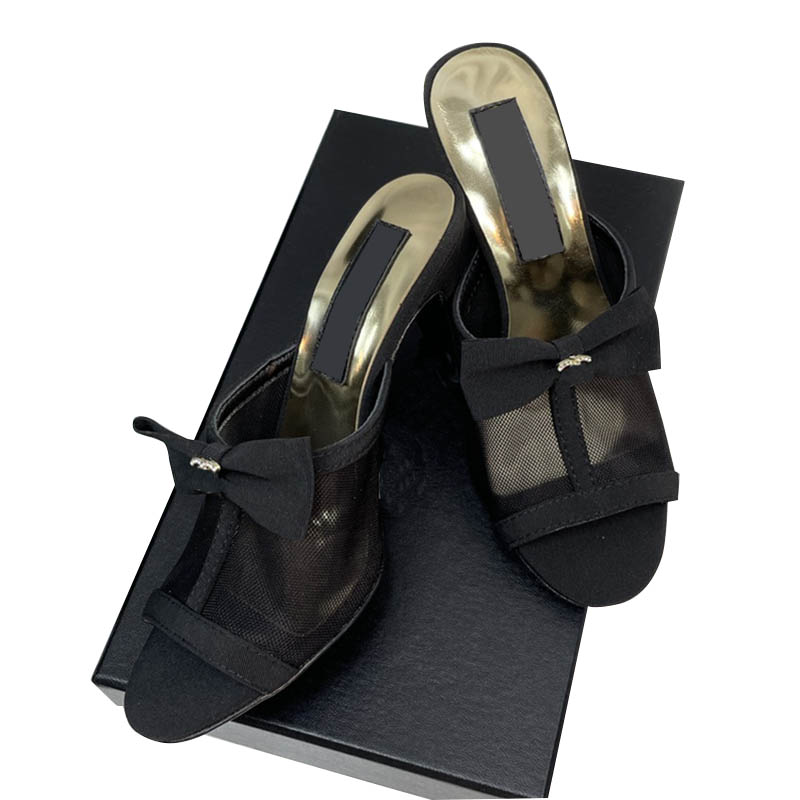 Sandals For Womens Sheepskin Chunky Heels 8.5cm Mesh Slip On Slippers Designer Bowknot Strass Retro Black Slides For Party Wedding Shoe Outdoor Casual Shoe Large Size
Sandals For Womens Sheepskin Chunky Heels 8.5cm Mesh Slip On Slippers Designer Bowknot Strass Retro Black Slides For Party Wedding Shoe Outdoor Casual Shoe Large Size
