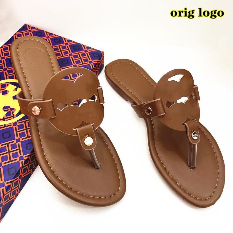 Designer Brand Slippers Flip Flops Beach Shoes Sandals 2023 Summer Women's Cutout Pattern Flats Low Heels Fashion Genuine Leather Slipper with Dust Bag 34-43, Black lichee pattern
Designer Brand Slippers Flip Flops Beach Shoes Sandals 2023 Summer Women's Cutout Pattern Flats Low Heels Fashion Genuine Leather Slipper with Dust Bag 34-43, Black lichee pattern