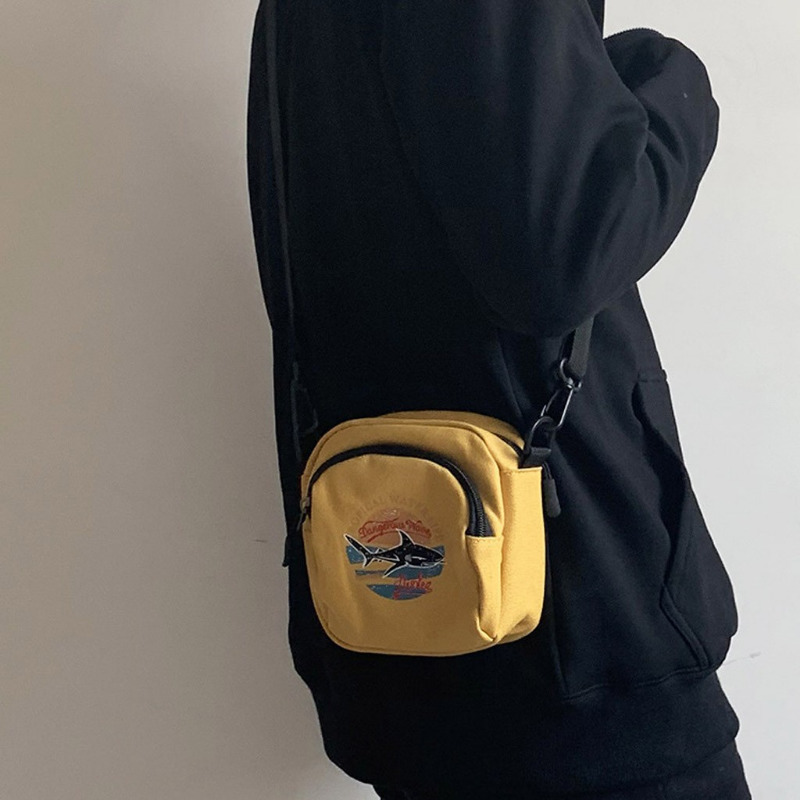 Waist Bags Fashion Korean style Harajuku ladies student shark canvas bag monochrome shoulder mini messenger hand purse 230323