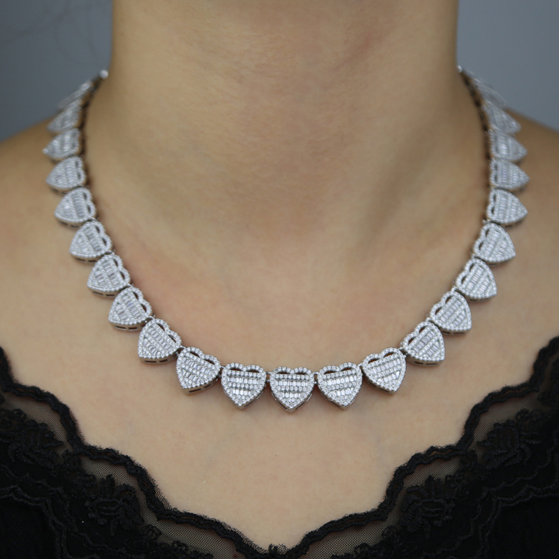 New Lovely Bling Cz Heart Necklace Full Paved Iced Out Cubic Zirconia Link Chain Luxury Jewelry Engagement Gift for Women