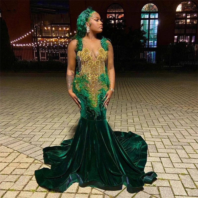 Green Sexy Sparkly Mermaid Prom Veet Sheer Neck Feathers Beads Crystal Graduation Party Dress Robe De Bal 0228Lz