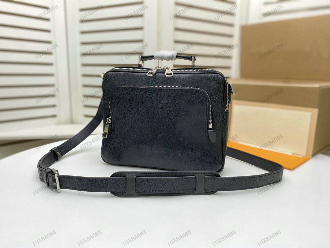 Flight Case Messenger Bag M57287 Taurillon Shadow Monograms Giant Shoulder Bag For Man Mens luxurys designers shoulder bags Men Cross Body HandBag, #1
Flight Case Messenger Bag M57287 Taurillon Shadow Monograms Giant Shoulder Bag For Man Mens luxurys designers shoulder bags Men Cross Body HandBag, #1