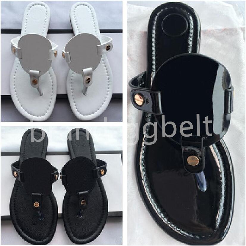 2023 Summer Designer Slippers Clip toe women Sandals casual women flats sliding beach shoes New flip-flops women fashion high-quality Sandals 35-42, 13
2023 Summer Designer Slippers Clip toe women Sandals casual women flats sliding beach shoes New flip-flops women fashion high-quality Sandals 35-42, 13