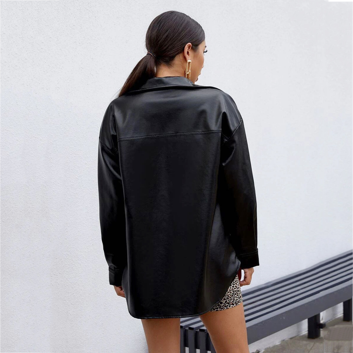 Women's Jackets Oversized Leather Vintage Tshirt Style Turn Down Collar Outerwear Faux Moto Biker Womens Winter Coats 230324