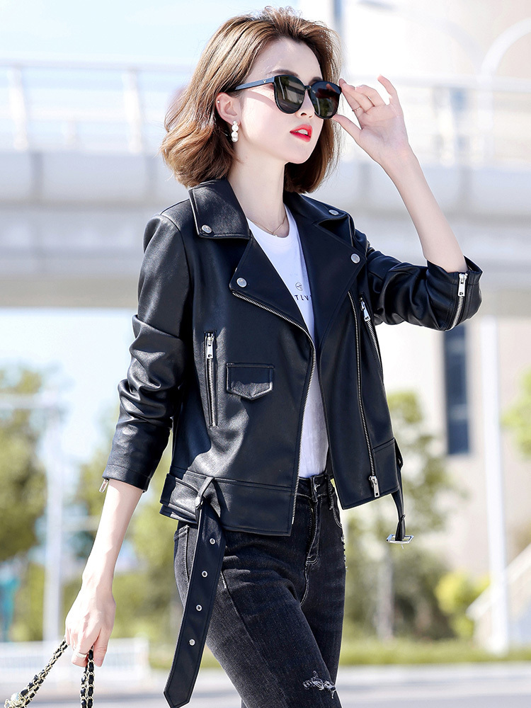 Women's Jackets Women Biker Leather Spring Autumn Fashion Cool Motor Style Suit Collar Sheepskin Short Coat Slim Split 230324
