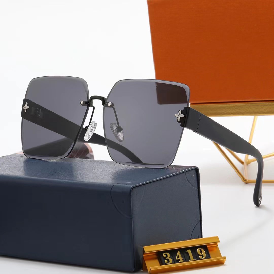 fashion brand outlet Designer Sunglass Original quality Men Women Pilot shades Sun Glass Polarized UV400 Lenses cycling driving travel beach eyeglass eyewear
fashion brand outlet Designer Sunglass Original quality Men Women Pilot shades Sun Glass Polarized UV400 Lenses cycling driving travel beach eyeglass eyewear