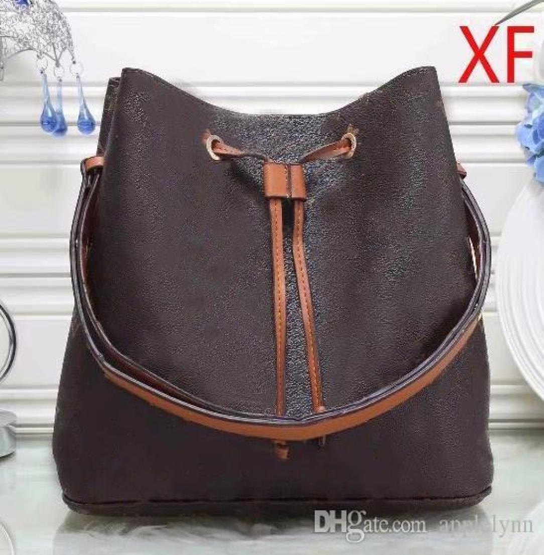 4 colors brand designer totes handbags shoulder bag for women handbag design high quality with straps pu8766341, Black
4 colors brand designer totes handbags shoulder bag for women handbag design high quality with straps pu8766341, Black