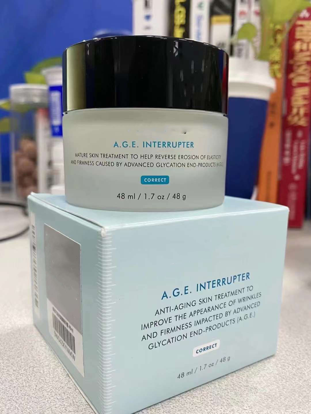 Top quality brand face moisturizer cream A.G.E. INTERRUPTER / TRIPLE LIPID 2:4:2 Face Cream 48ml
Top quality brand face moisturizer cream A.G.E. INTERRUPTER / TRIPLE LIPID 2:4:2 Face Cream 48ml