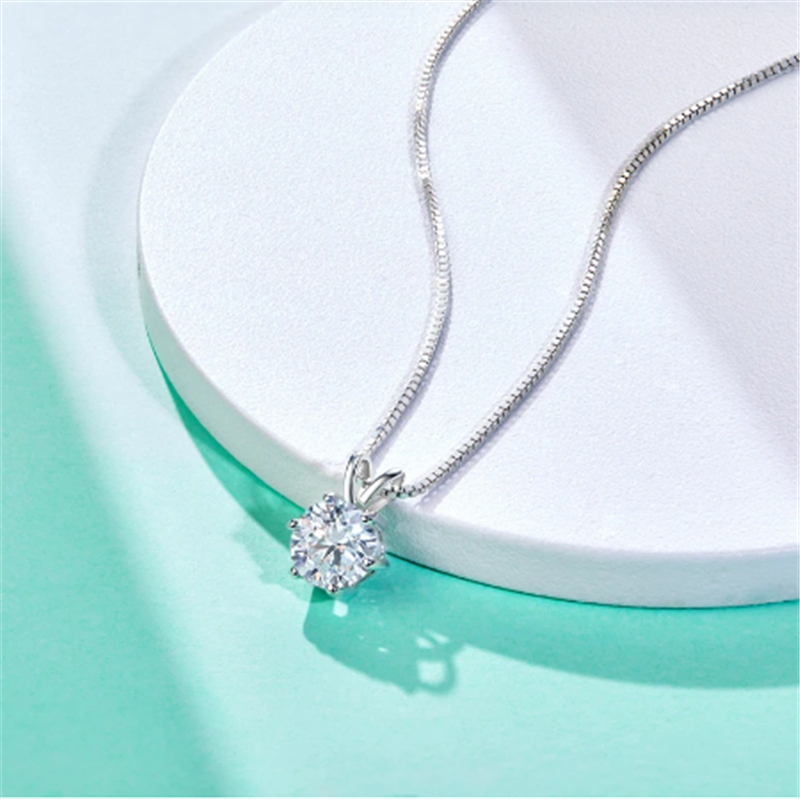Charm 1/2/3Ct D Color Moissanite Pendant Pass Diamond Test 925 Sterling Silver Party Wedding Pendants Necklace For Women Jewelry
Charm 1/2/3Ct D Color Moissanite Pendant Pass Diamond Test 925 Sterling Silver Party Wedding Pendants Necklace For Women Jewelry