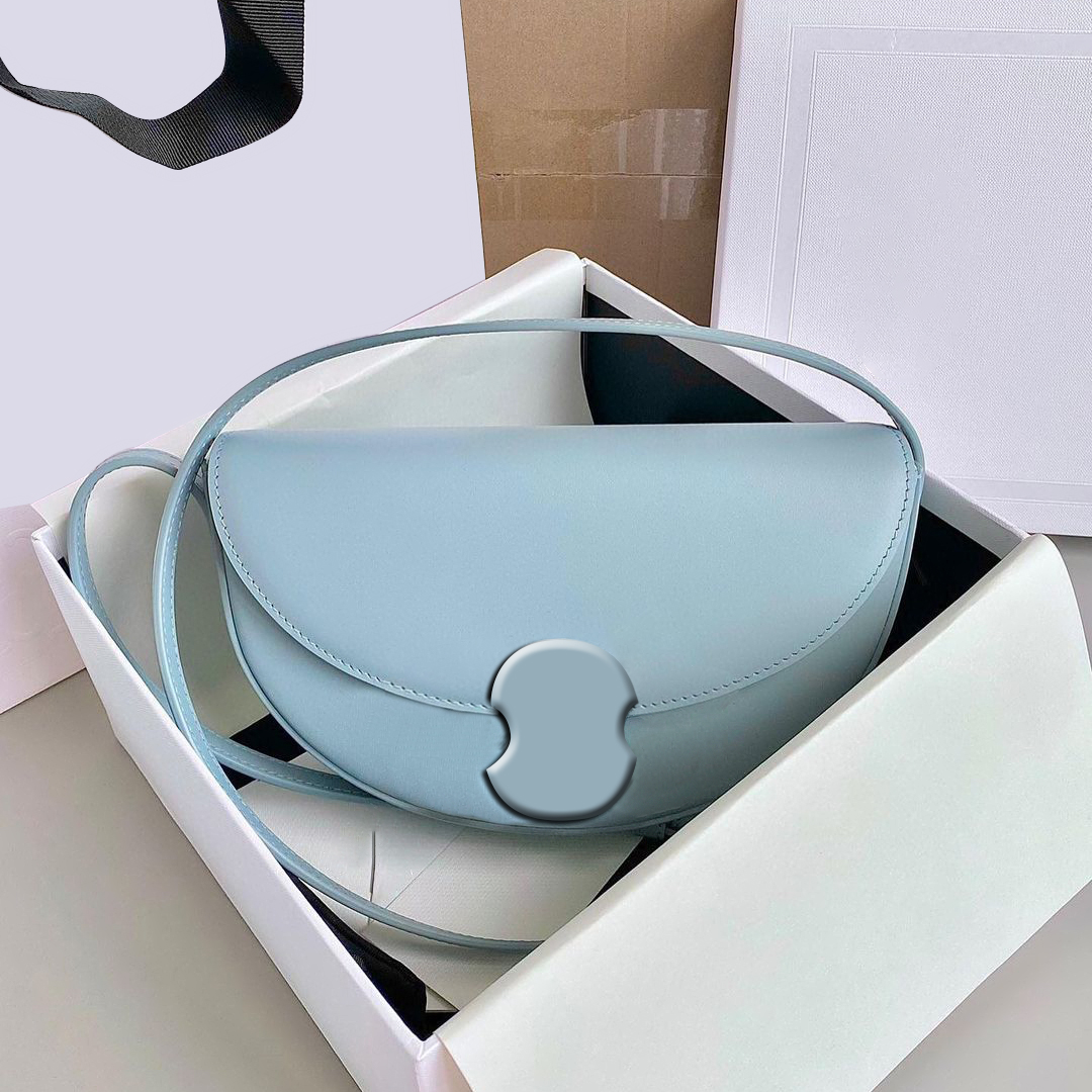 2023 clutch flap Half moon Croissant crossbody Bag Women's mens purses teen triomphe Designer bag Genuine leather Shoulder bags Luxury Hobo tote handbag channel bag, Mon0gram brown logo
2023 clutch flap Half moon Croissant crossbody Bag Women's mens purses teen triomphe Designer bag Genuine leather Shoulder bags Luxury Hobo tote handbag channel bag, Mon0gram brown logo