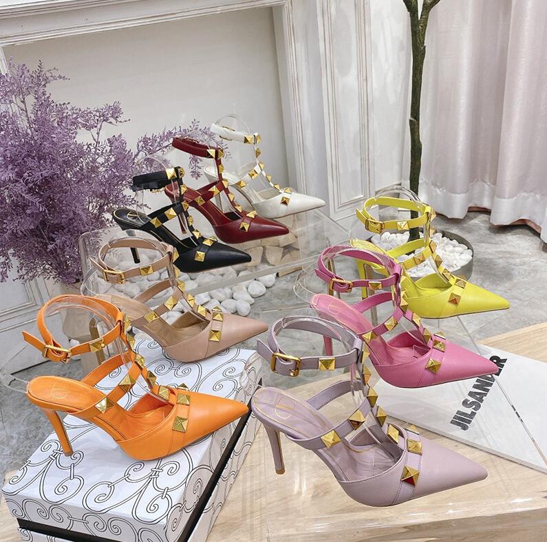 Designer Women Sandals Pointed Toe High Heels 4cm 6cm 8cm 10cm Rivets Black Nude White Genuine Leather Summer Shoes Thin Heels With Dust Bags Big Size 35-44, Wine red
Designer Women Sandals Pointed Toe High Heels 4cm 6cm 8cm 10cm Rivets Black Nude White Genuine Leather Summer Shoes Thin Heels With Dust Bags Big Size 35-44, Wine red
