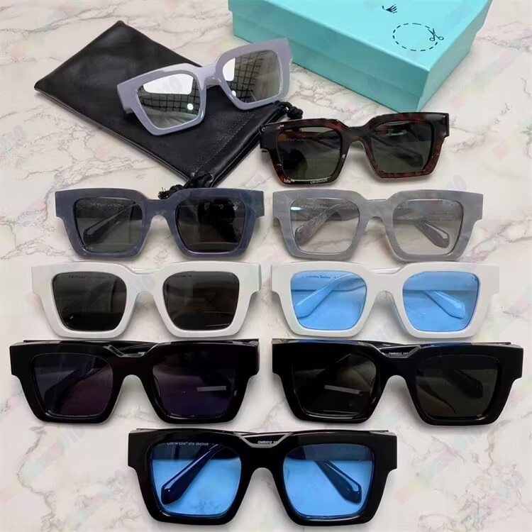 Designer Sunglasses for women Classic Eyeglasses off Outdoor Beach Sun Glasses For Man Woman white square frame signature with box High end and low end versions
Designer Sunglasses for women Classic Eyeglasses off Outdoor Beach Sun Glasses For Man Woman white square frame signature with box High end and low end versions