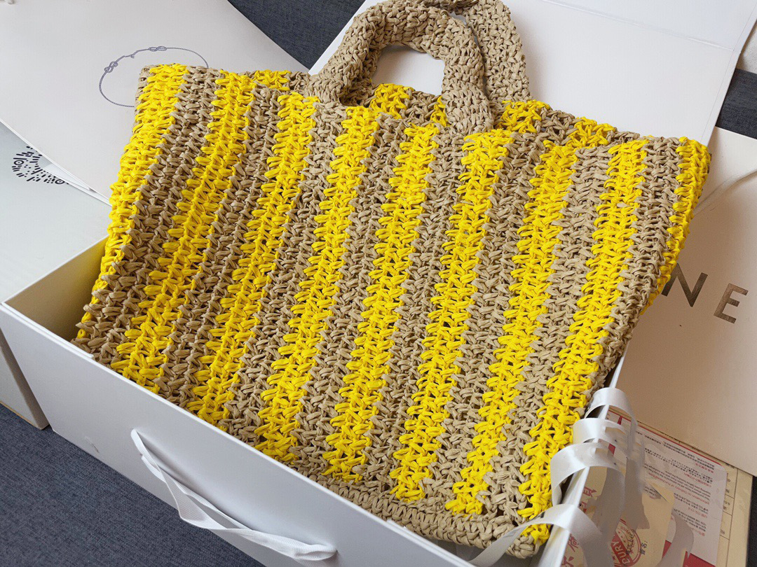 2023 Summer new hollowed-out handmade straw bag woven handbag Tote lady bag, Color 2
2023 Summer new hollowed-out handmade straw bag woven handbag Tote lady bag, Color 2