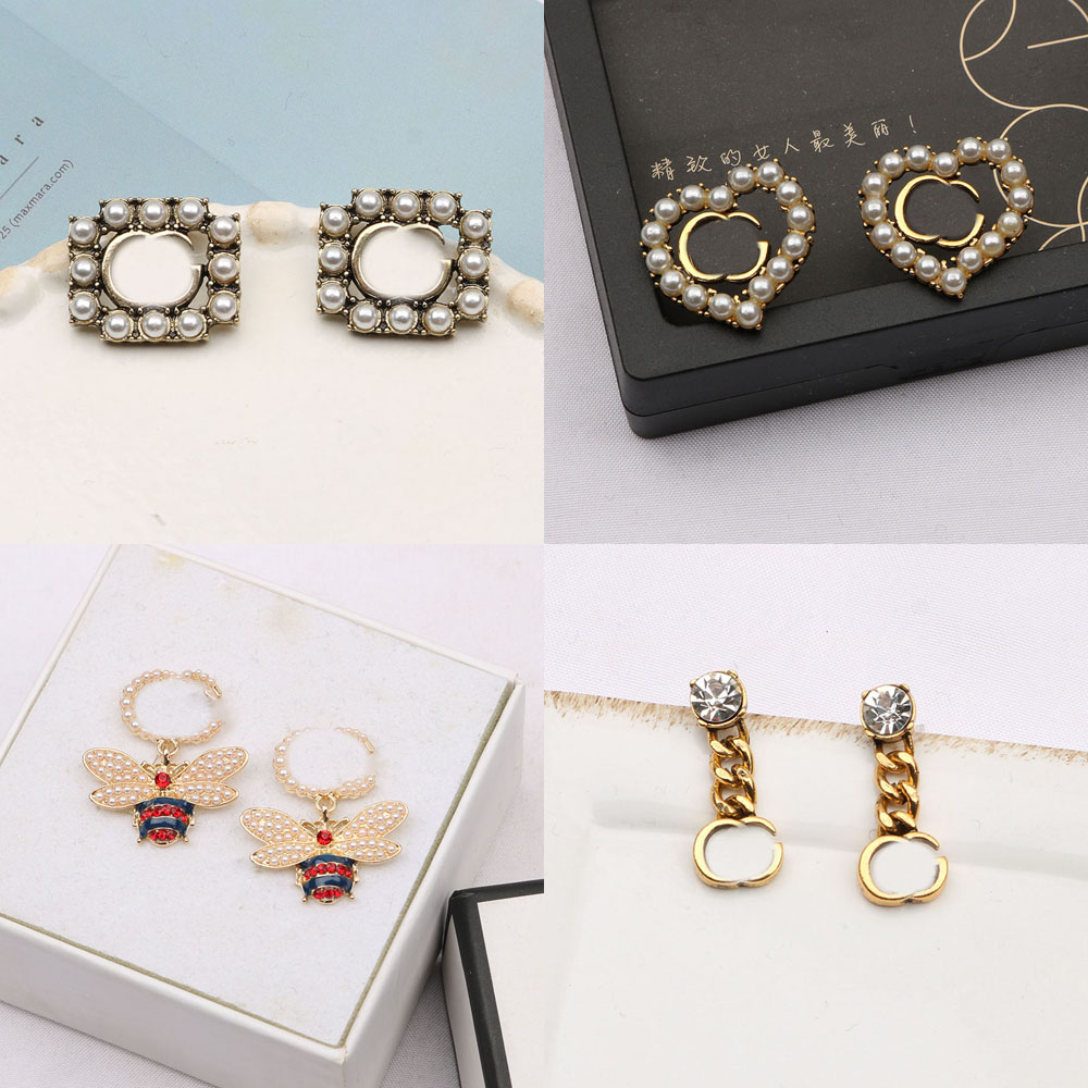 23ss 20style Fashion Designer G Letters Stud Long Dangle Hoop 18K Gold Plated 925 Silver Circle Women Crystal Rhinestone Pearl Earring Wedding Party Jewerlry
23ss 20style Fashion Designer G Letters Stud Long Dangle Hoop 18K Gold Plated 925 Silver Circle Women Crystal Rhinestone Pearl Earring Wedding Party Jewerlry
