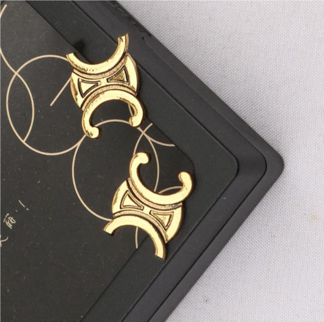 4color Simple 18K Gold Plated Luxury Brand Designers Letters Ear Stud 925 Silver Geometric Women Crystal Rhinestone Pearl Earring Jewerlry
4color Simple 18K Gold Plated Luxury Brand Designers Letters Ear Stud 925 Silver Geometric Women Crystal Rhinestone Pearl Earring Jewerlry
