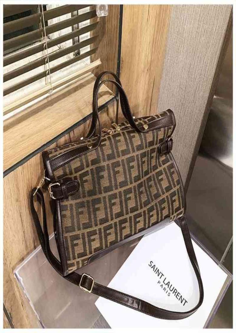 2022 Factory Whole New France Paris bag women039s highcapacity Mommy handbag Single Shoulder Messenger fashion versatile c5233748, Brown
2022 Factory Whole New France Paris bag women039s highcapacity Mommy handbag Single Shoulder Messenger fashion versatile c5233748, Brown