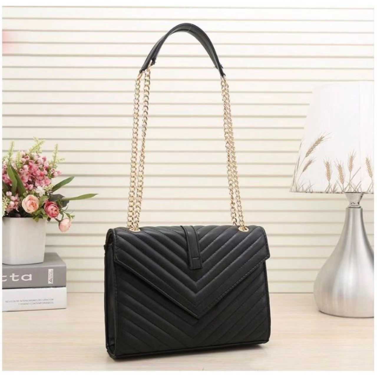 Handbag New High-quality Designer Shoulder Bag Classic Women's Fashion Composite Tote Bag PU Leather Clutch Shoulder Bag Women's Purse, Style1-black
Handbag New High-quality Designer Shoulder Bag Classic Women's Fashion Composite Tote Bag PU Leather Clutch Shoulder Bag Women's Purse, Style1-black