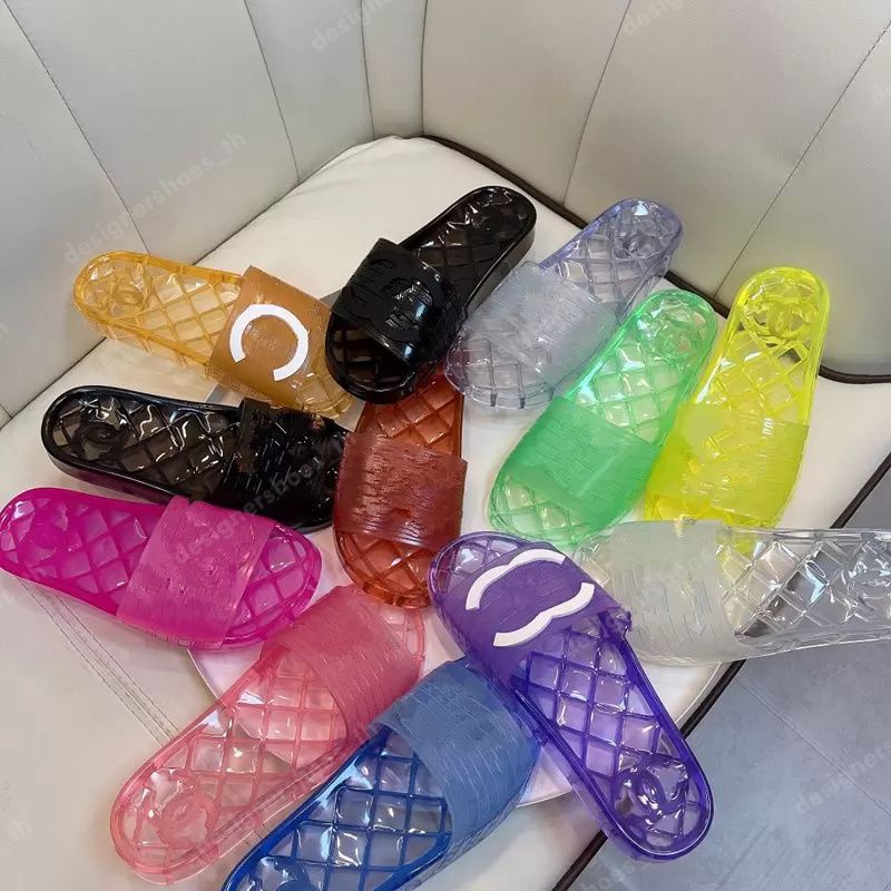 Designer Slipper Women Transparent Diamond Sole Sandal Summer Beach Shoes Fashion Open Toe Slippers PVC Flip Flops Pool Slide Bathroom Bathing Jelly Shoe
Designer Slipper Women Transparent Diamond Sole Sandal Summer Beach Shoes Fashion Open Toe Slippers PVC Flip Flops Pool Slide Bathroom Bathing Jelly Shoe