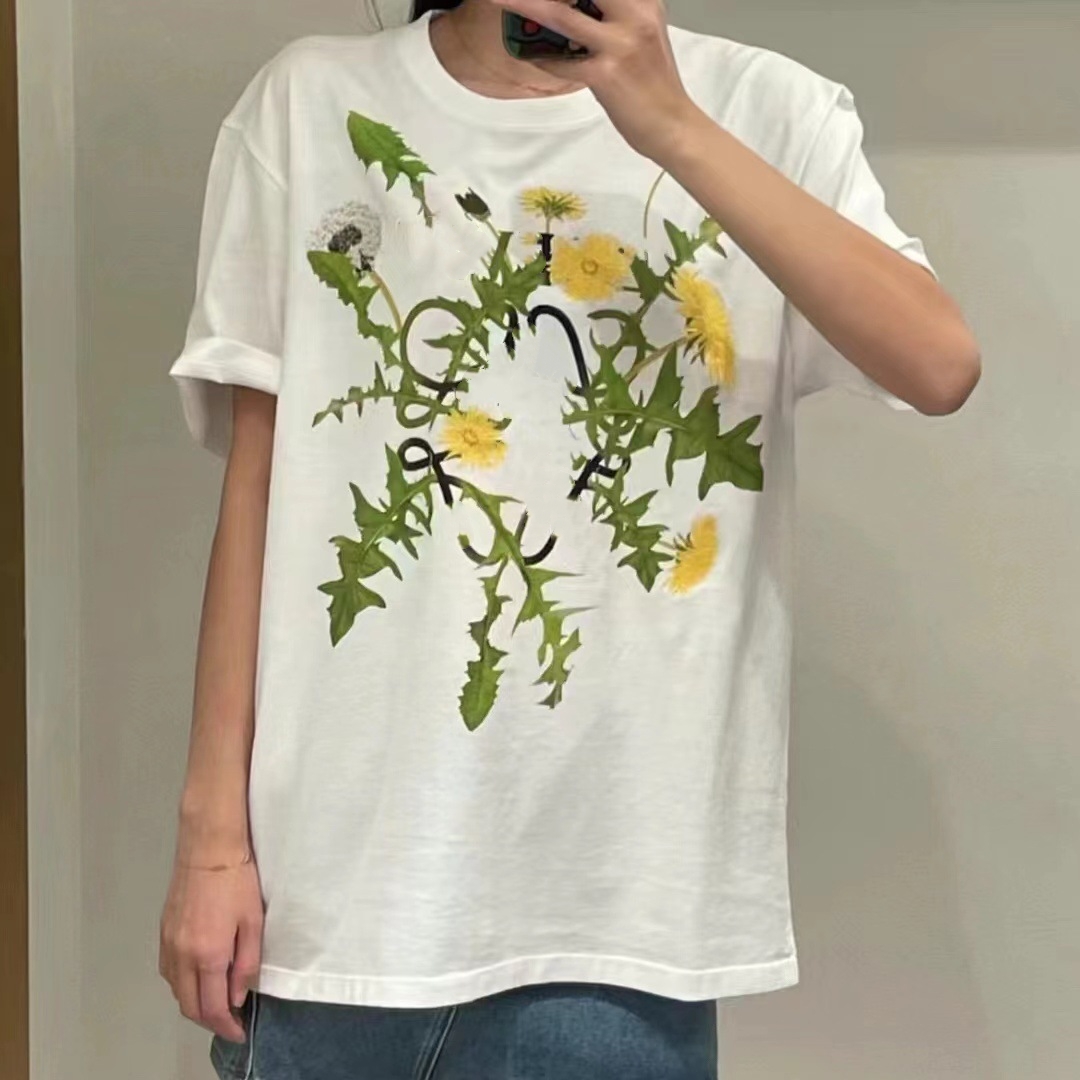 Women' T Shirts Designer Embroidered Printed Logo Color Contrast T-Shirt Men' And Women' Loose Round Neck Short Sleeves Match, White
Women' T Shirts Designer Embroidered Printed Logo Color Contrast T-Shirt Men' And Women' Loose Round Neck Short Sleeves Match, White