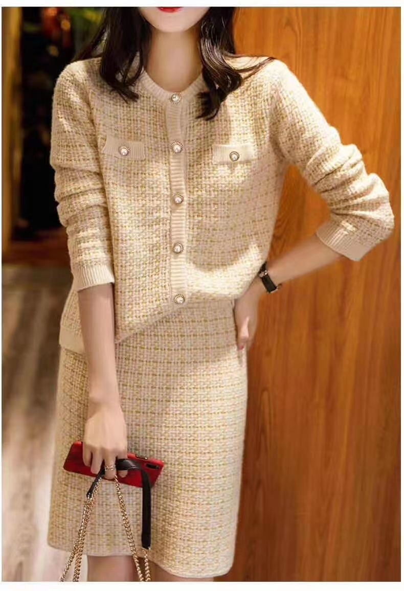 Women's Knits Tees Herstory Suit Autumn Temperament Cardigan Slim Bag Skirt And Knitted Twopiece 230324