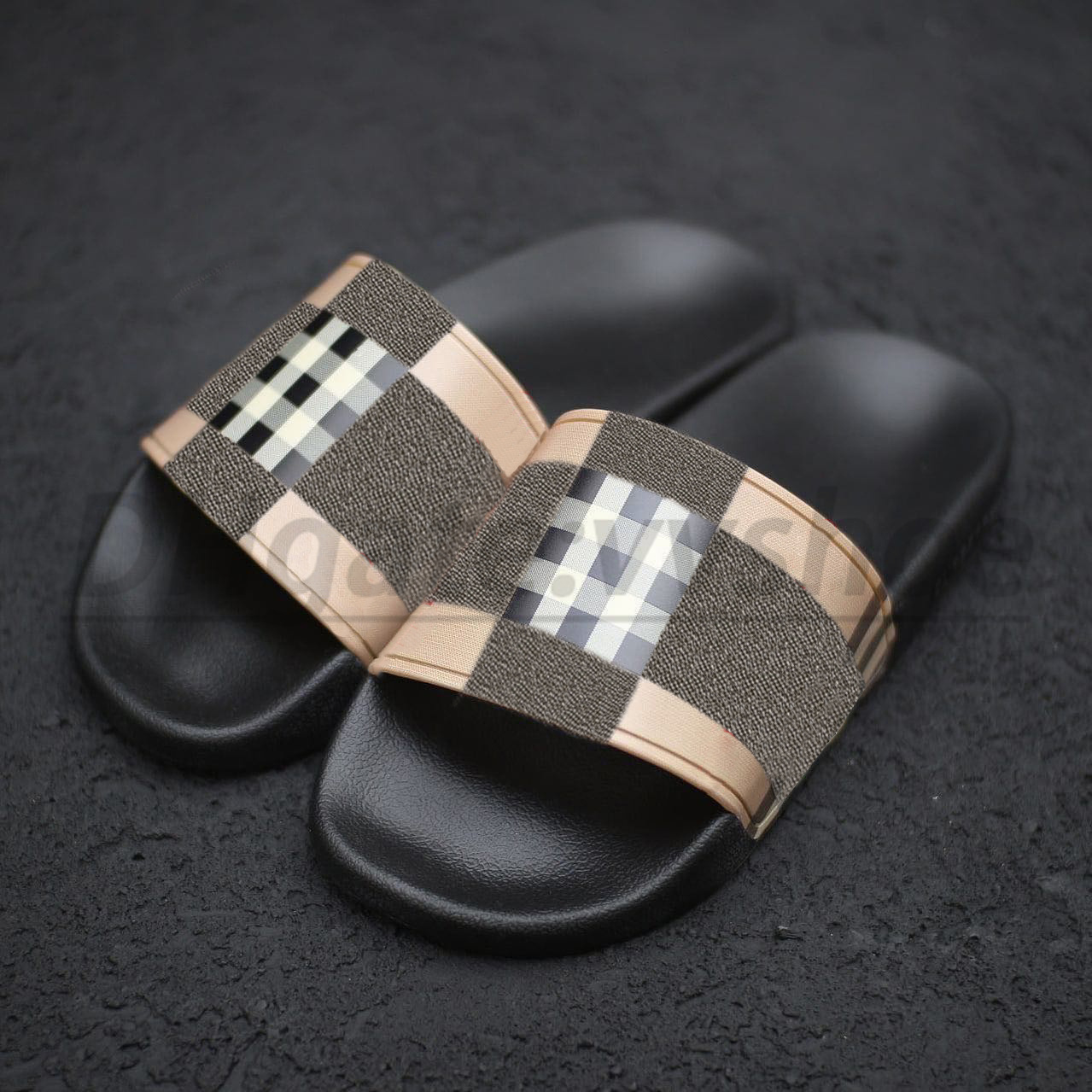 Unisex sandal famous designer woman man luxury Italian-crafted designer slides printed flat sandale classic summer shoe pool outside Slipper, #3
Unisex sandal famous designer woman man luxury Italian-crafted designer slides printed flat sandale classic summer shoe pool outside Slipper, #3