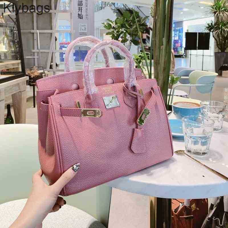 Lychee Designer Bag Birkins Pattern Bags 2023 Leather Cow Shoulder Handbag Large Pink Fashion Womens French Totes, Wine red
Lychee Designer Bag Birkins Pattern Bags 2023 Leather Cow Shoulder Handbag Large Pink Fashion Womens French Totes, Wine red