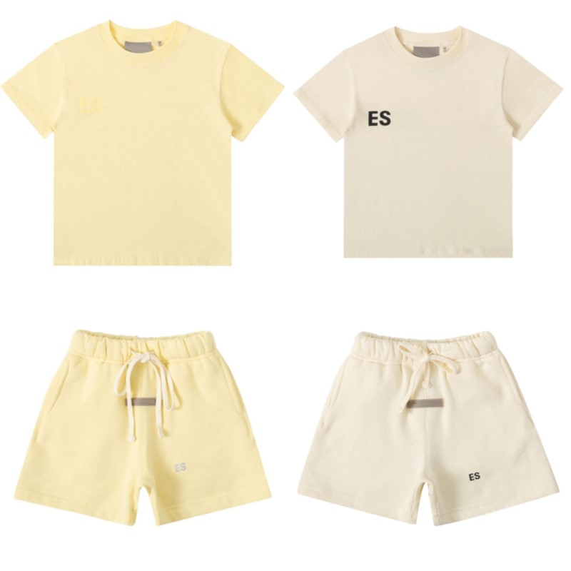 Kids Clothing Sets ESS Baby Boys Girls Clothes Designer Summer Luxury Tshirts And Shorts Tracksuit Children youth Outfits Short Sleeve Tee
Kids Clothing Sets ESS Baby Boys Girls Clothes Designer Summer Luxury Tshirts And Shorts Tracksuit Children youth Outfits Short Sleeve Tee