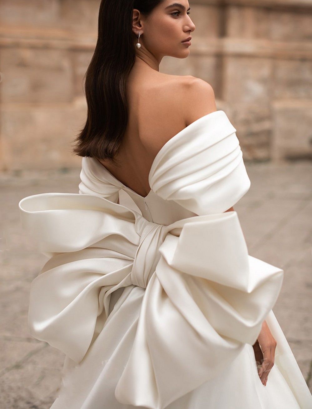 Elegant Wedding Dress 2 In 1 Bow Sleeveless Bride Gown 2023 Sweetheart Off the Shoulder Satin A-Line Court Train Princess Vestido de Noiva Mariage