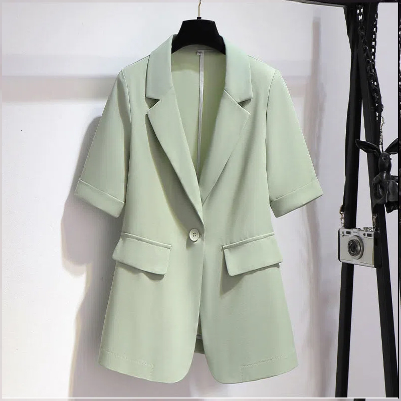 Two Piece Dress Small suit shorts set women summer 2023 fashion small person leisure network red Korean version of a threepiece 230324