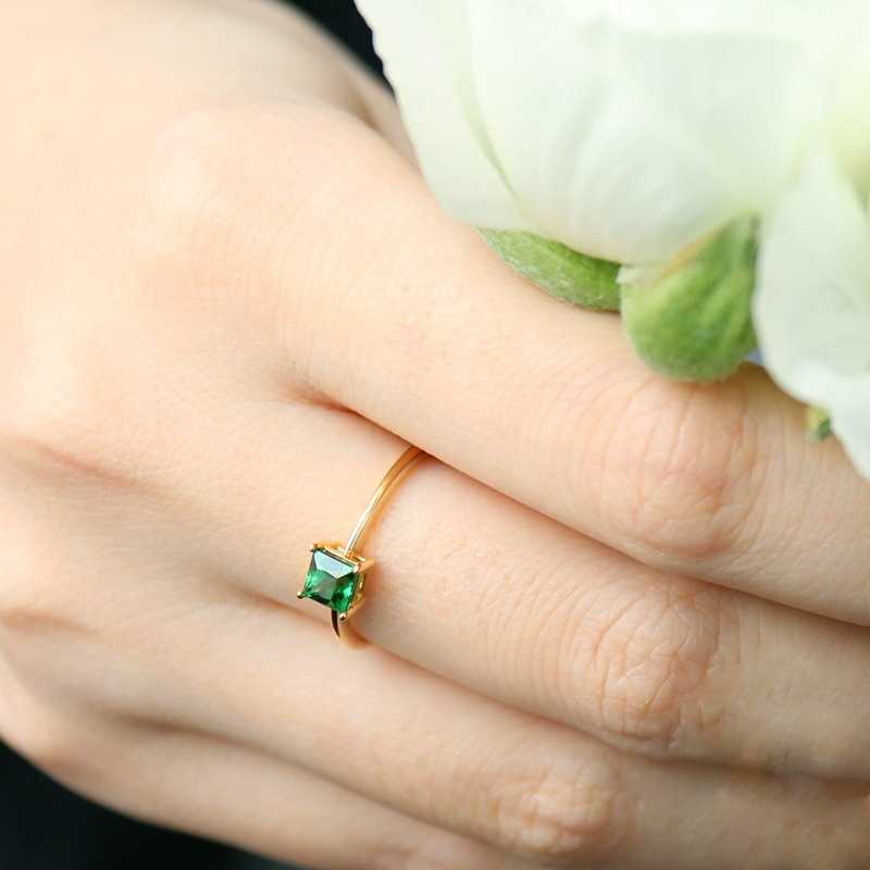 Band Rings Simple Female Small Green Stone Ring Vintage Yellow Gold Color Love Wedding Ring Fashion Promise Engagement Rings For Women AA230323