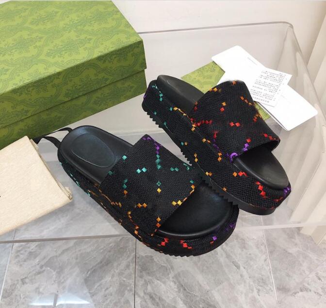 Designer Slippers TDesigner women sandals, women's sandals rubber slippers Sandals Letter Embroidery Slides lady Platform Wedges Sandal Beach High heel, White
Designer Slippers TDesigner women sandals, women's sandals rubber slippers Sandals Letter Embroidery Slides lady Platform Wedges Sandal Beach High heel, White